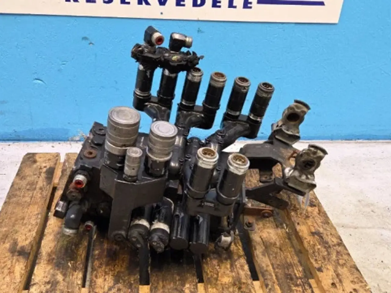 Billede 2 - New Holland T6.160 Hydraulikventil 5192188
