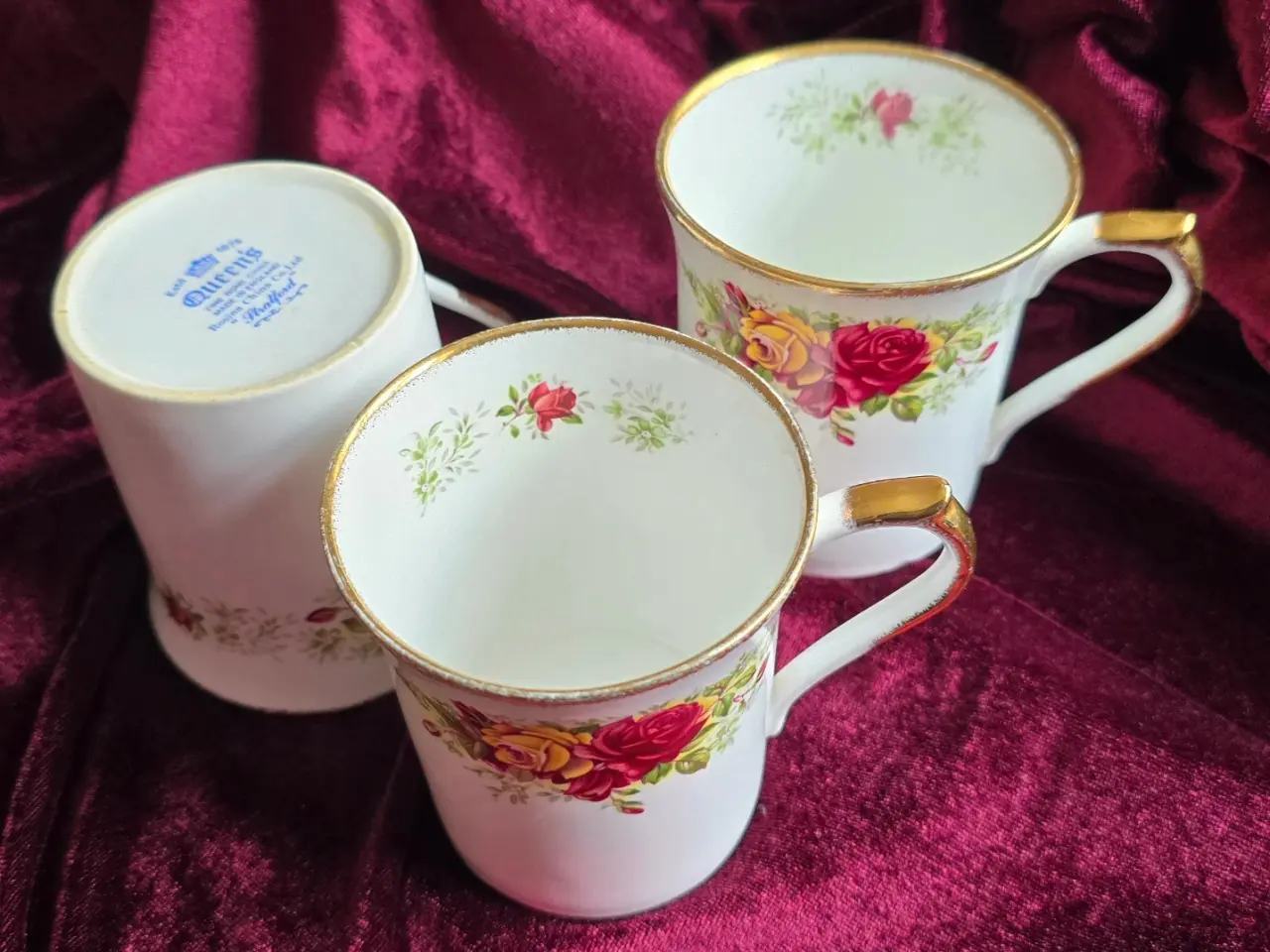 Billede 1 - 3 fine vintage krus – Queen's "Stratford"