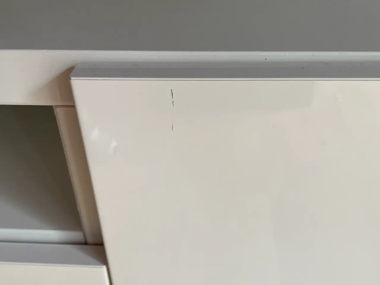 Billede 2 - TVbord i højglans