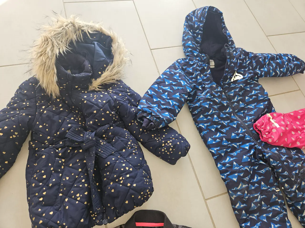 Billede 2 - Pose 26 pigetøj 6-12 m