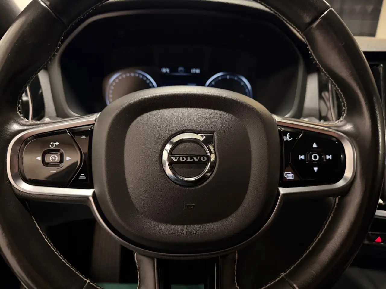 Billede 11 - Volvo V60 2,0 D4 190 R-Design aut.