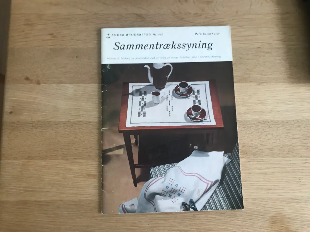 Billede 1 - Sammentrækssyning  - Anker Broderibog
