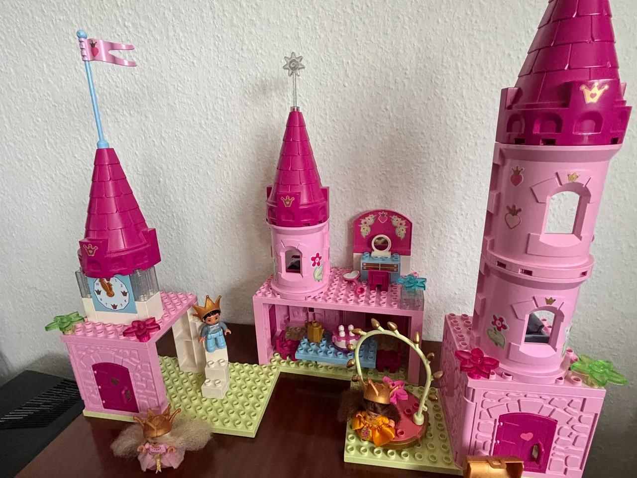 Billede 2 - Lego Duplo prinsesse slot model 4820