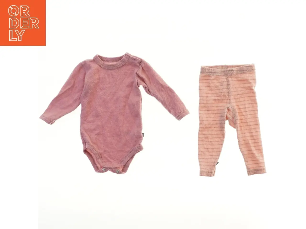 Billede 1 - Friends (str. 68) 🐑 Uld sæt med bodystocking og bukser