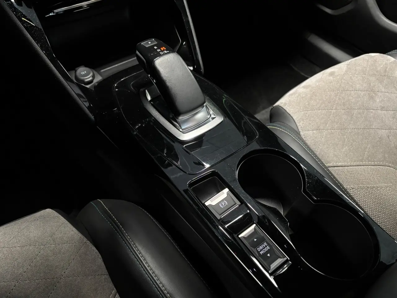 Billede 14 - Peugeot e-2008 50 GT Line