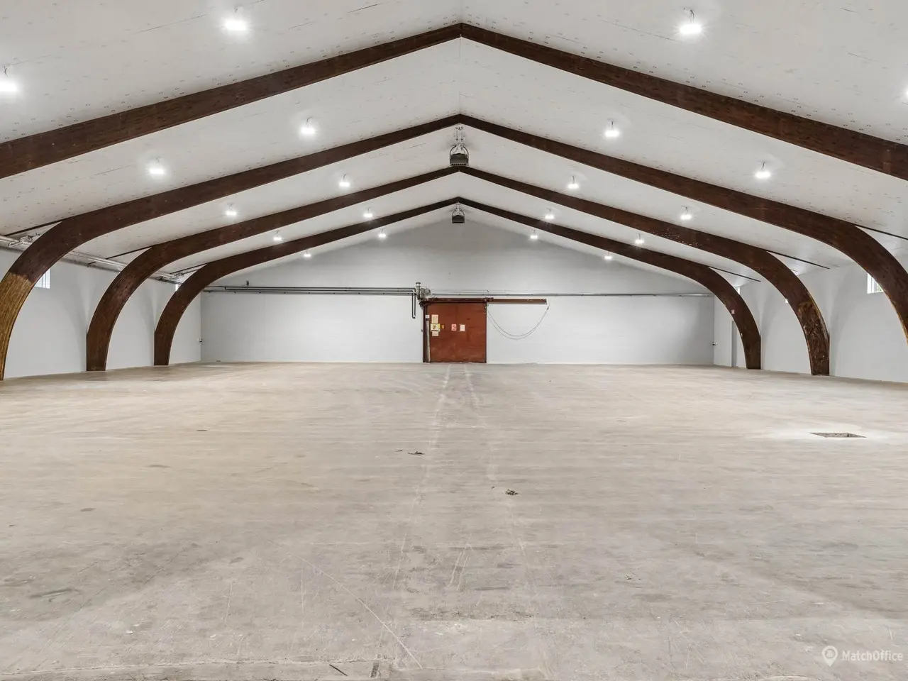 Billede 2 - 2.545 m² højloftet lager i Glostrup