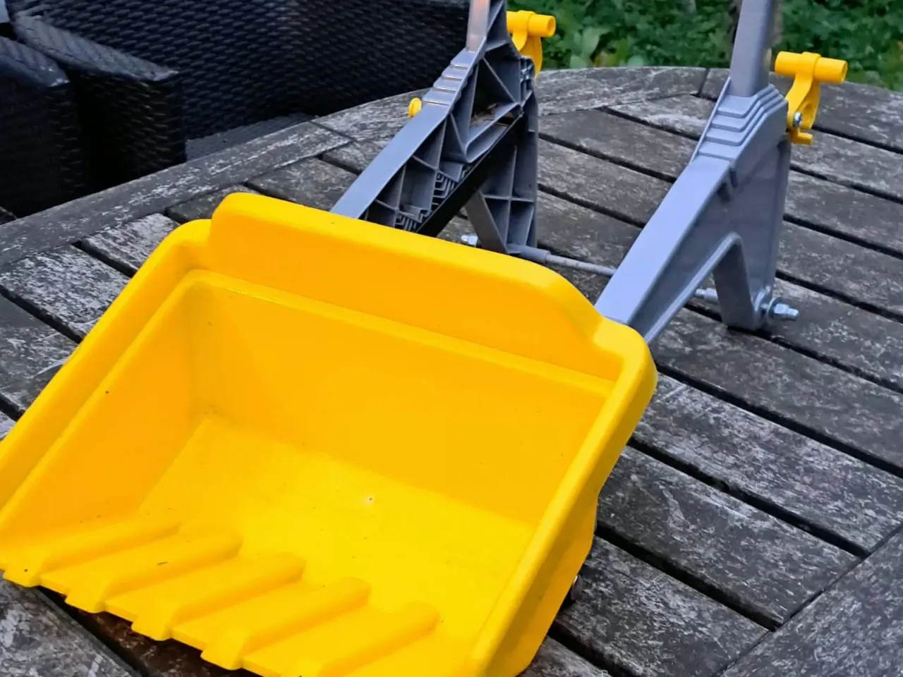 Billede 1 - Skovl til havetraktor