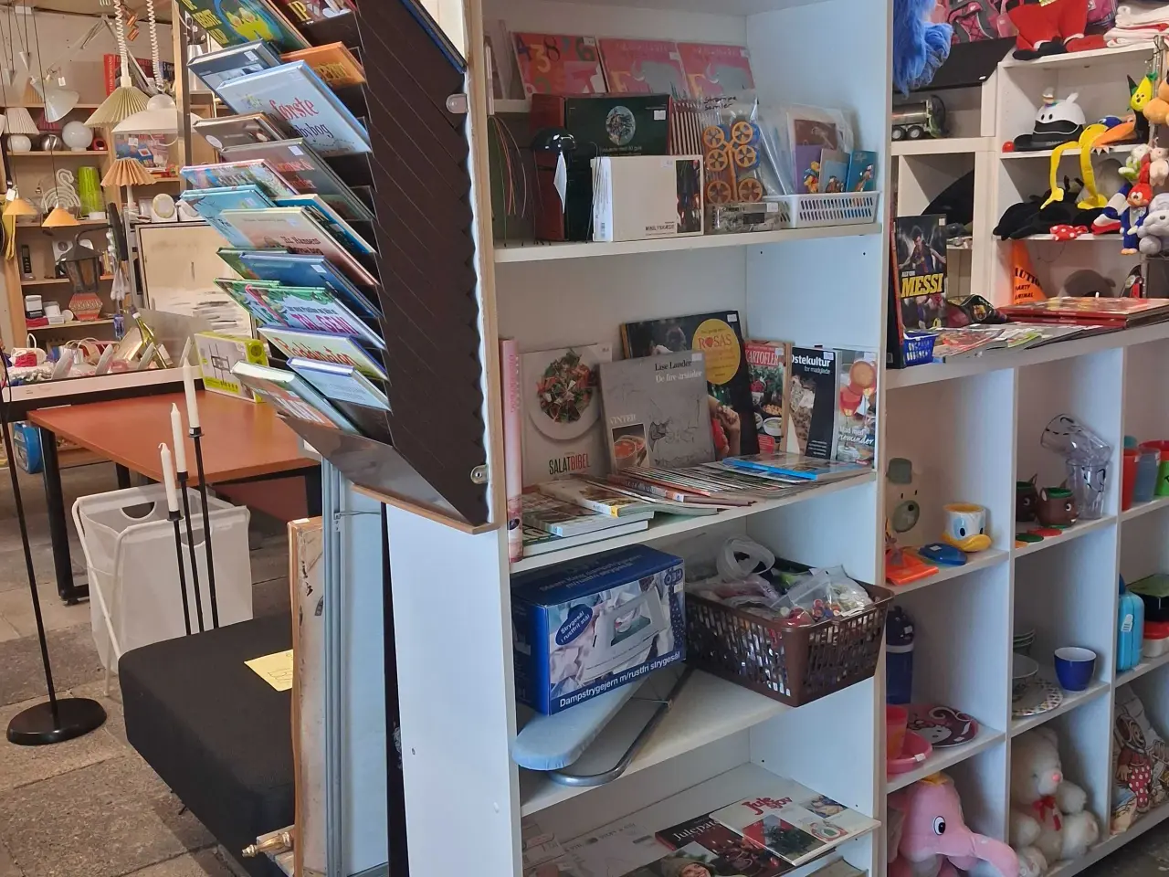 Billede 5 - STORT tøj og loppemarked åbent