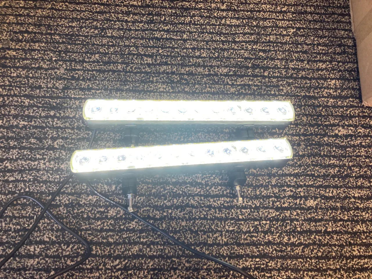 Billede 1 - Kun 450,- LED lightbar Fjernlygtesæt HELLA