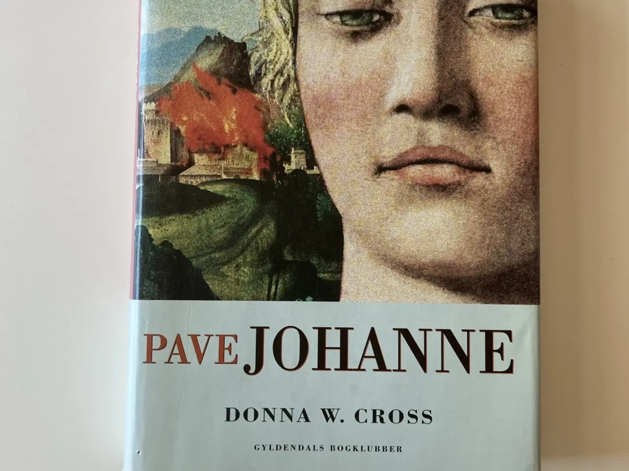 Billede 1 - Pave Johanne. Af Donna Woolfolk Cross