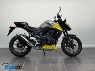Honda CB 750 Hornet E-Clutch