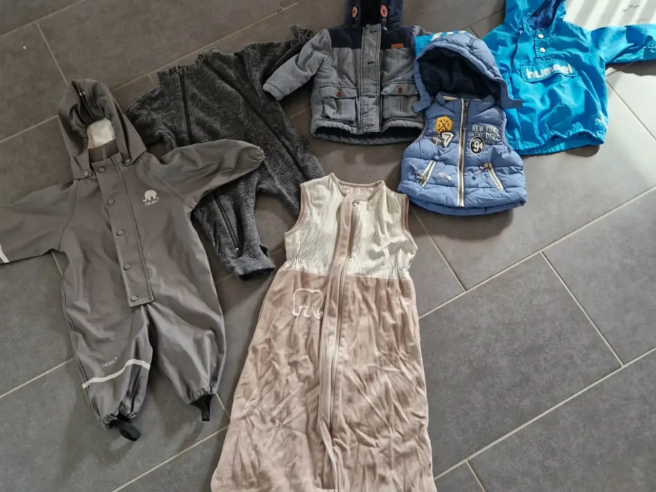 Billede 10 - Tøj pakke str 68