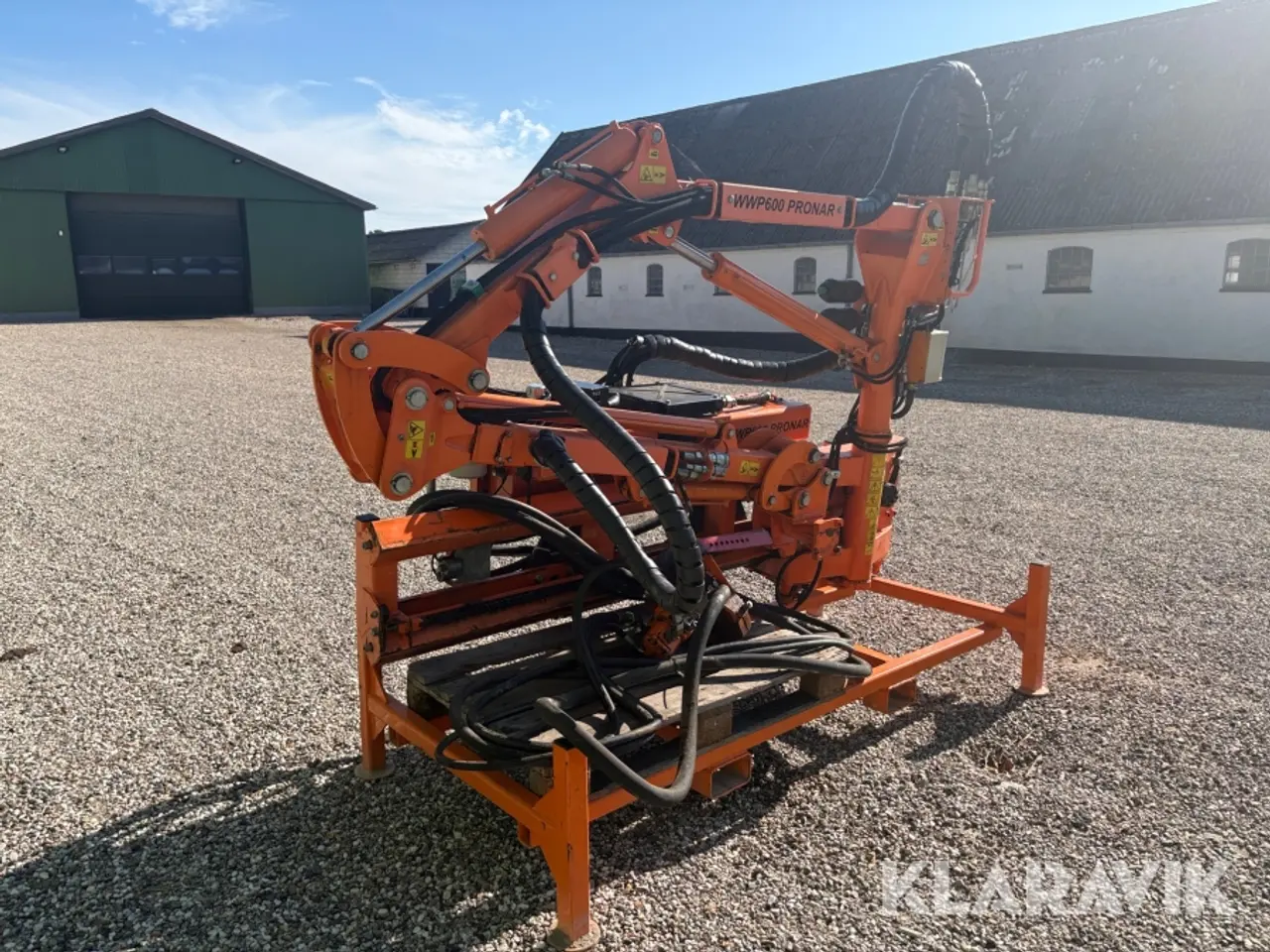 Billede 4 - Frontmonteret armklipper Pronar WWP600 med GK140 klippehoved