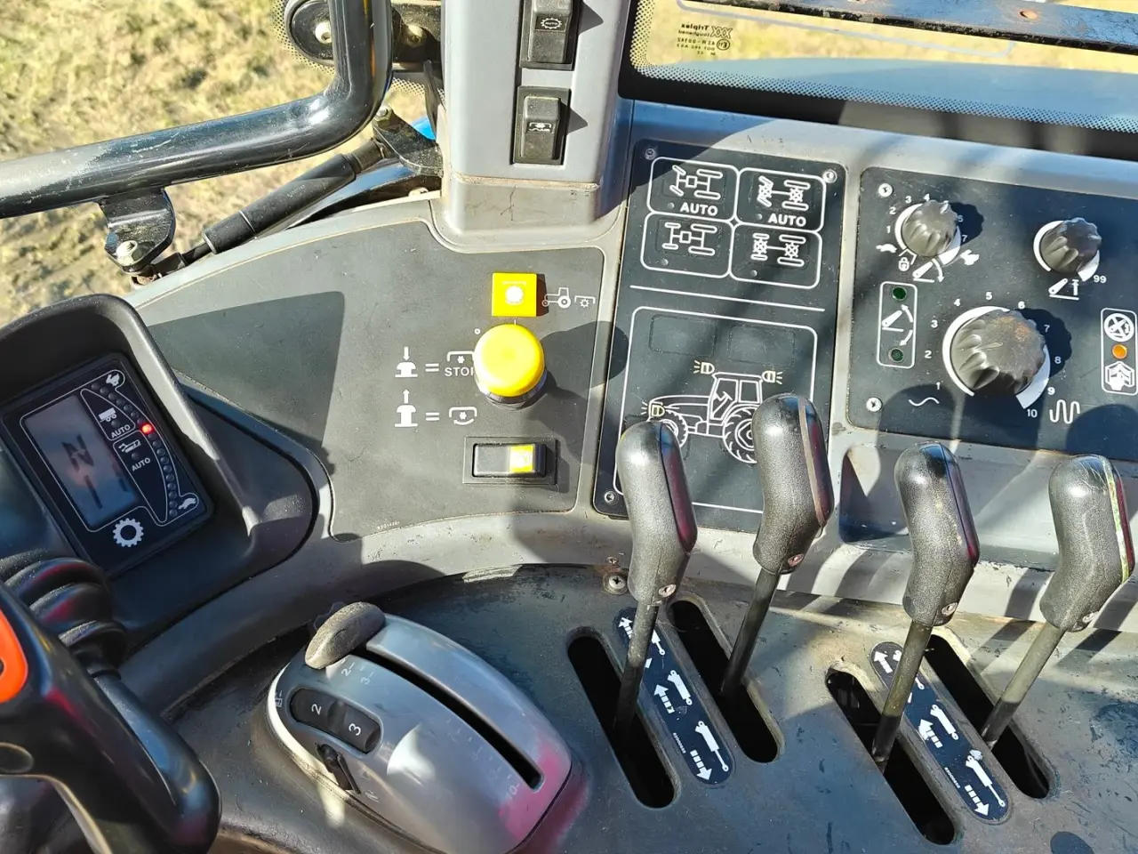 Billede 8 - New Holland TM 165