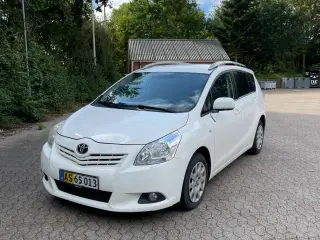 2011 Toyota Verso Sportsvan 2.0 d-4d