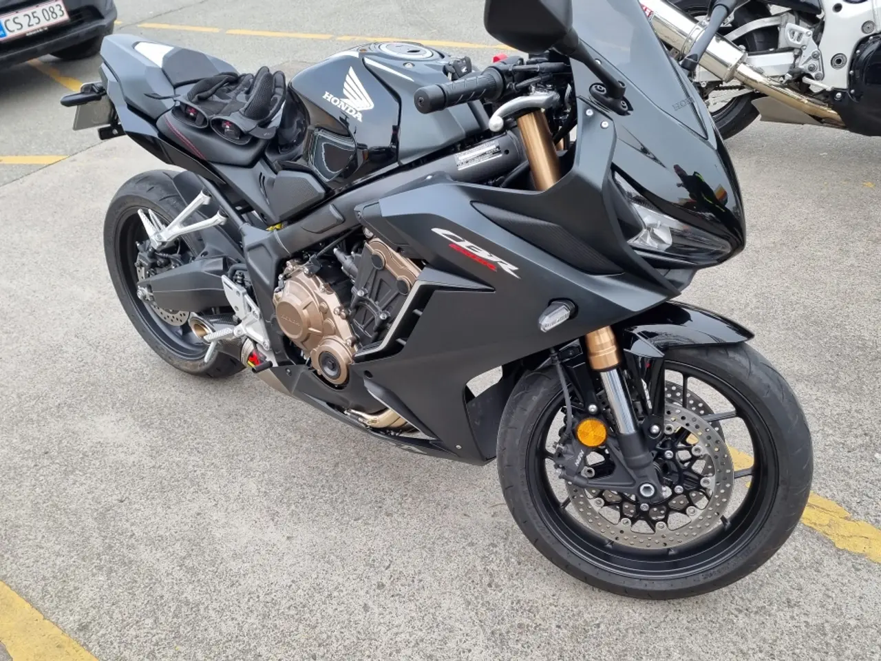 Billede 2 - Honda CBR650R til salg