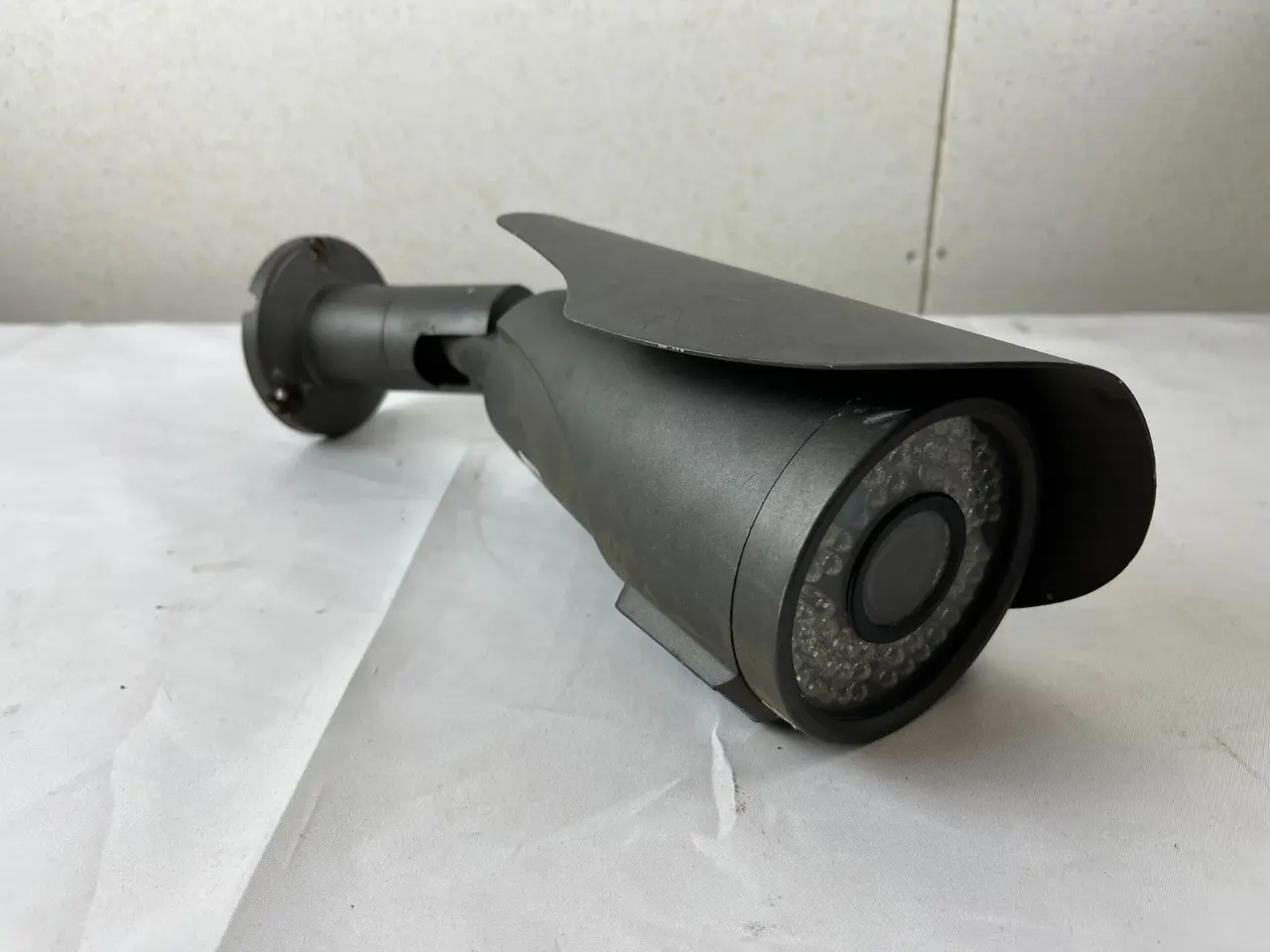 Billede 2 - Axis VT V0704‑R4 AVT0704‑R4 Outdoor Bullet Camera