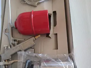 Malesprøjte, sandblæser og luftpistol