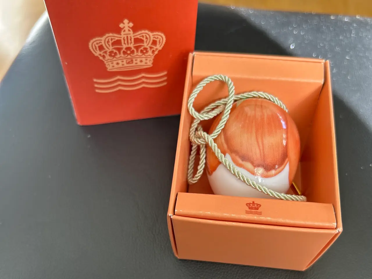 Billede 4 - Royal æg. 2020 kvæde blade ny i æske