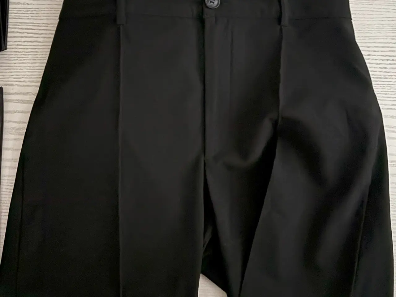 Billede 2 - Bukser med pressefolder PULL & BEAR str. XL, 32