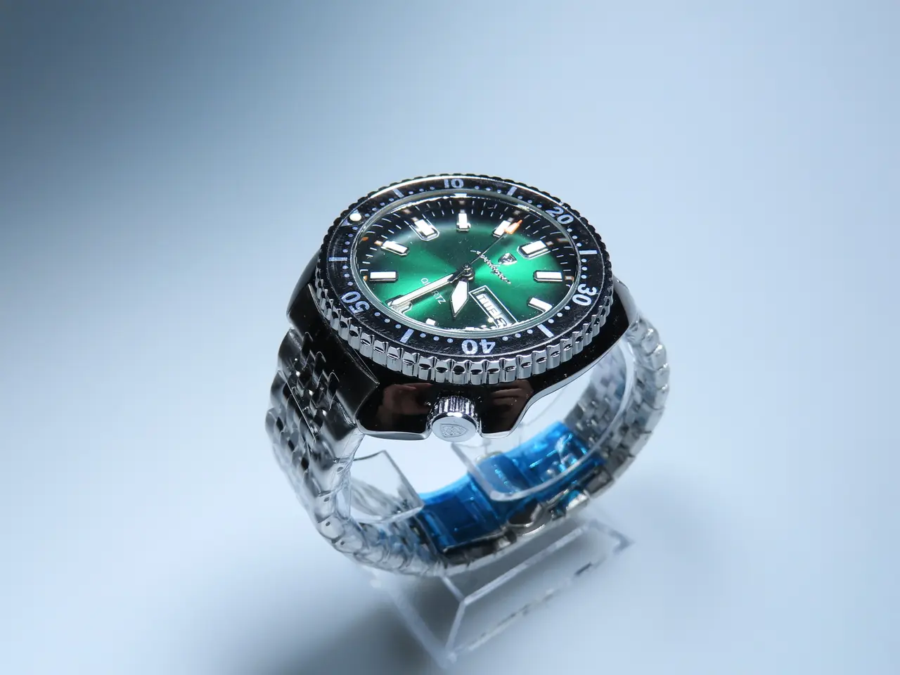 Billede 4 - Grøn Diver Quartz Ur