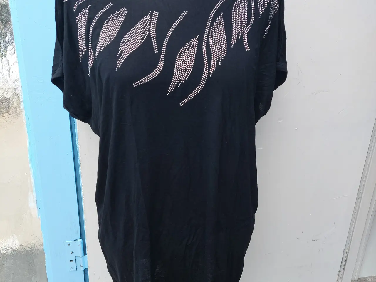 Billede 1 - lækre t-shirts i sort