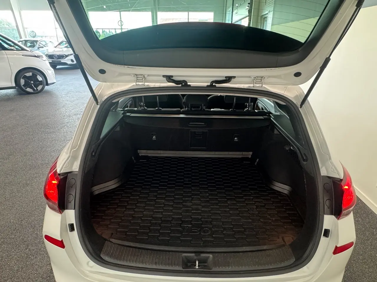 Billede 5 - Hyundai i30 1,0 T-GDi Value Edition stc.