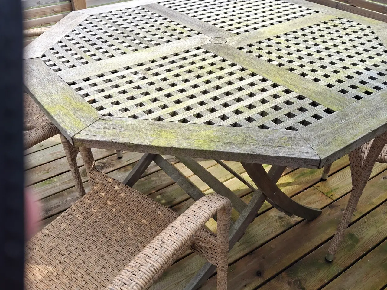 Billede 2 - Havebord træ 130 cm omkreds
