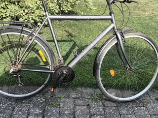 Rocky herrecykel sælges.