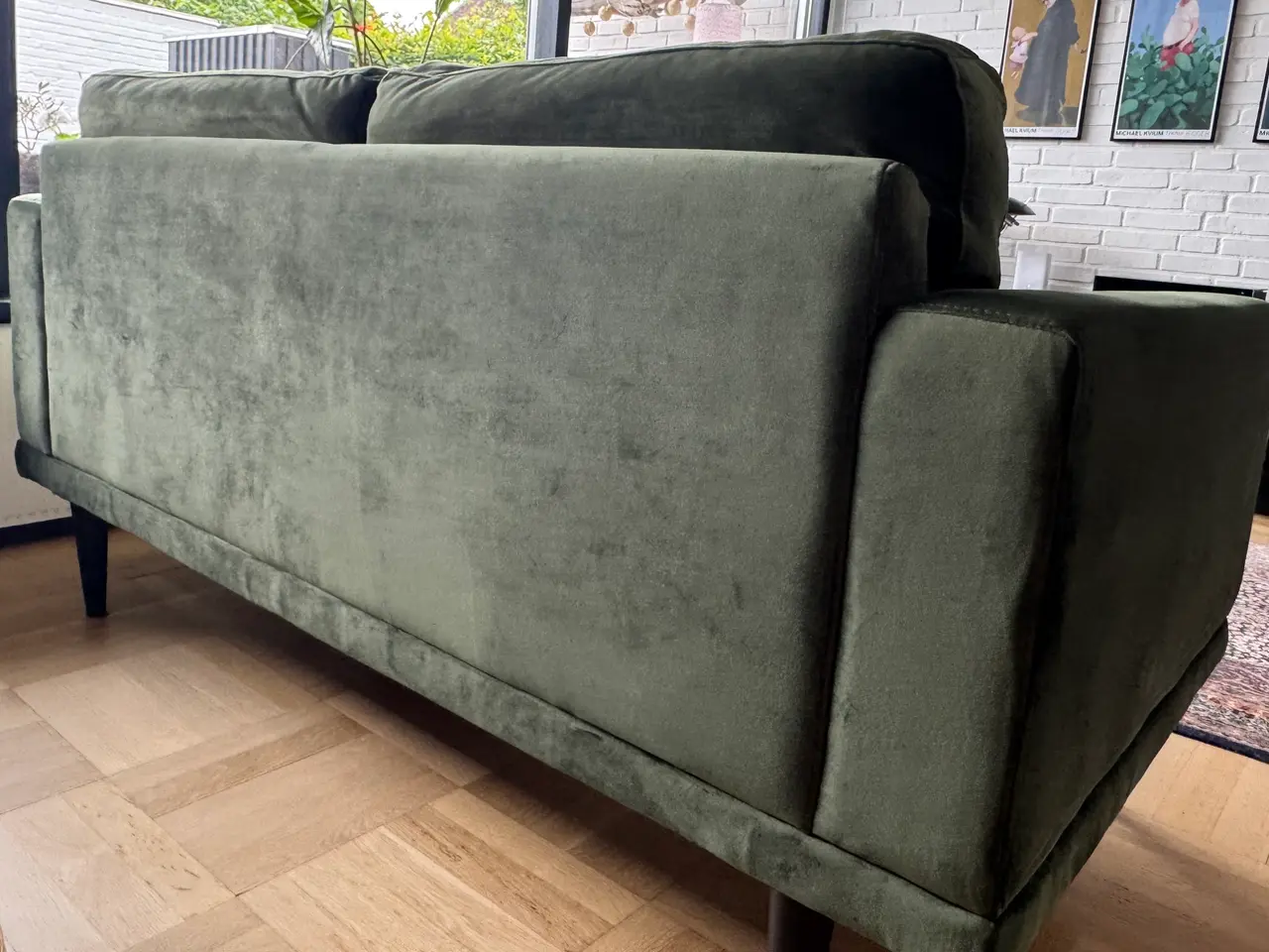 Billede 8 - 2 Pers. Lækker grøn velour sofa