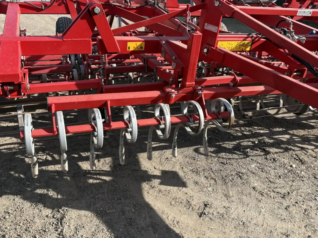 Billede 8 - Kongskilde 7 meter germinator med CROSKILL tromle bagerst. Velegnet til roer, spinat og andre speciel afgrøder.
