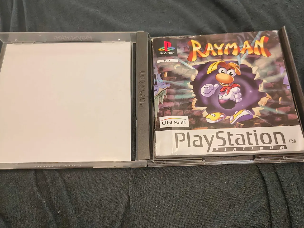 Billede 2 - Rayman (Platinum) – PS1 (Klassisk platformspil)