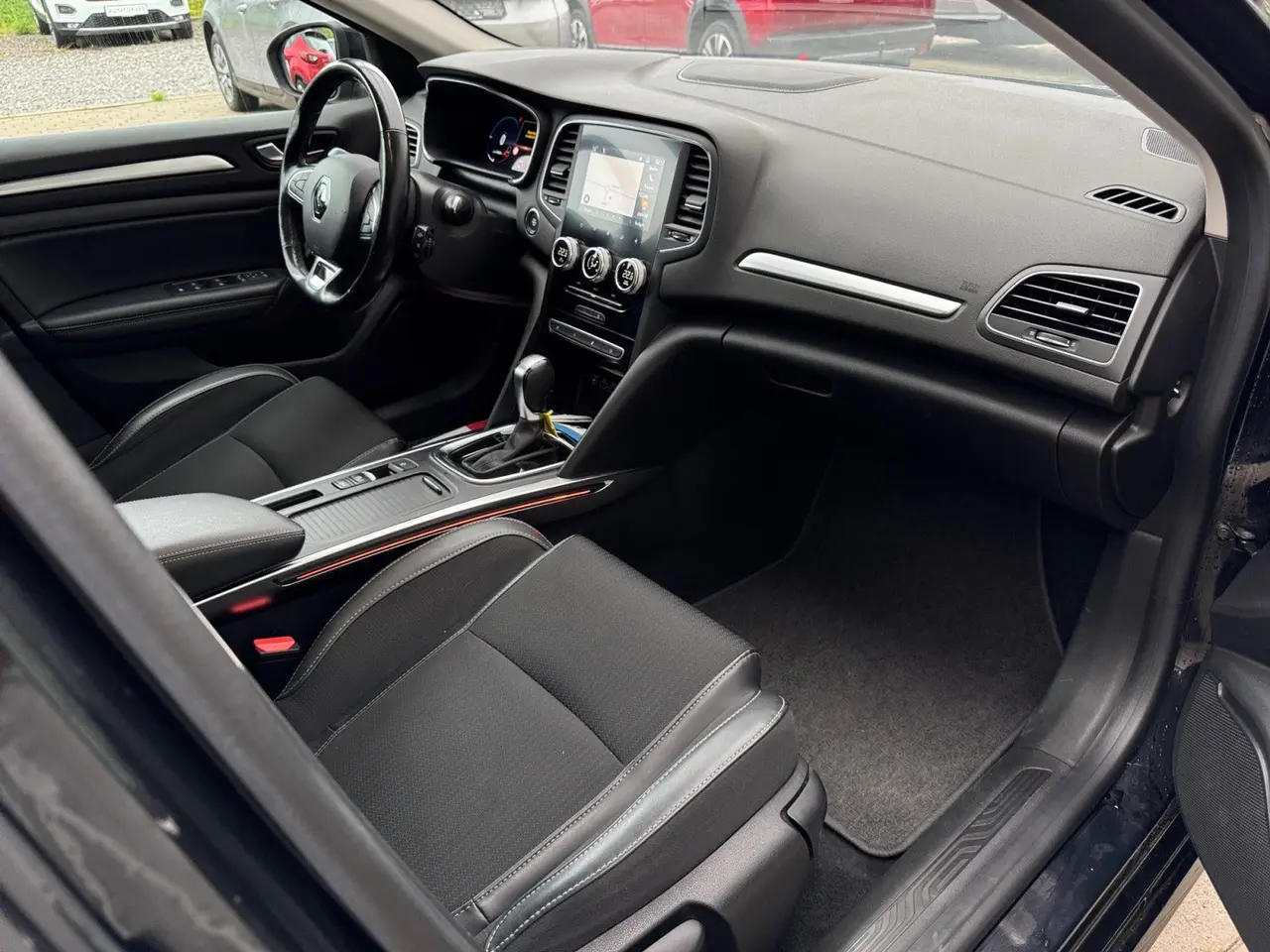 Billede 12 - Renault Megane IV 1,6 E-Tech Intens Sport Tourer