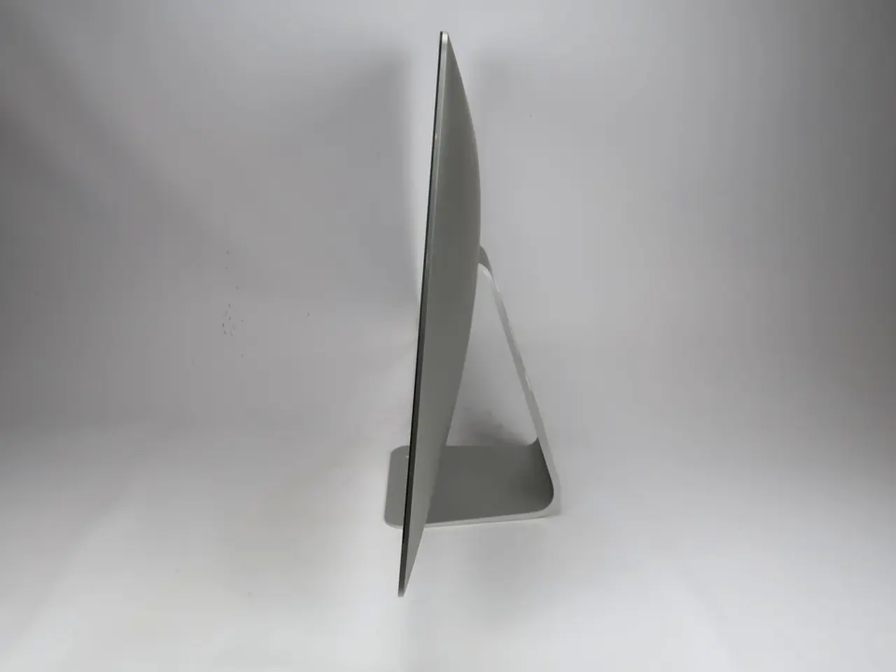 Billede 2 - Apple iMac 20,1 5K i5-10700K 27” - LÅST