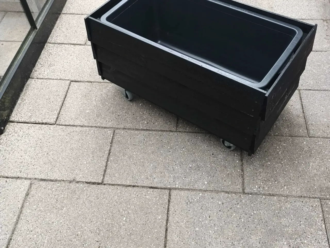 Billede 3 - Plantekasse/blomsterkasse i thermowood