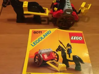 Lego 6011 Black Knight's Treasure