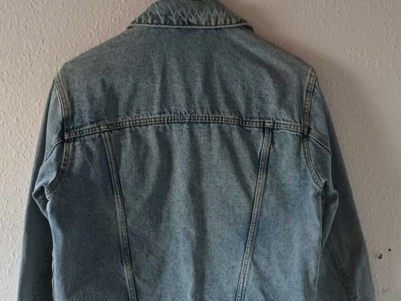 Billede 1 - Denim jakke str S
