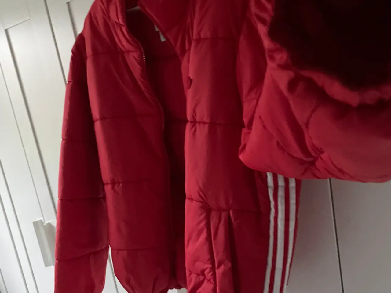 Billede 2 - Adidas dun jakke