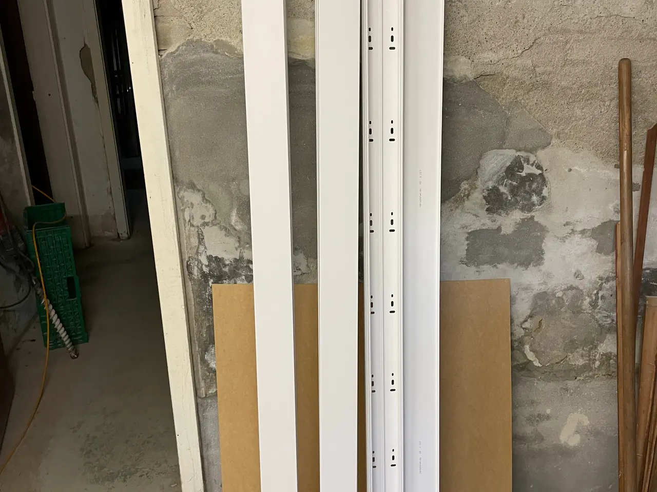 Billede 1 - Kabelbakker  hvide 90x40mm
