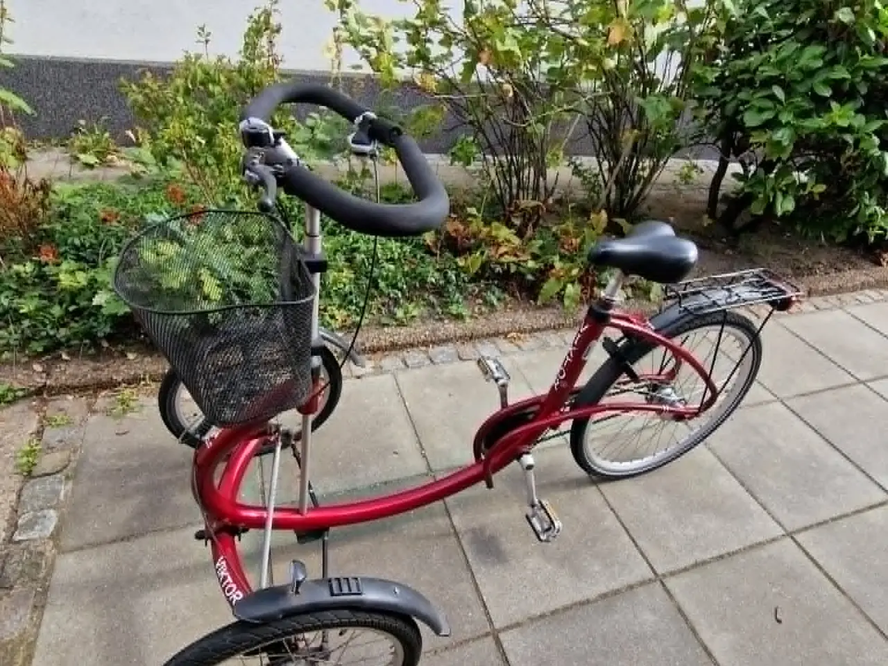 Billede 1 - Viktor 3-hjulet cykel, rød