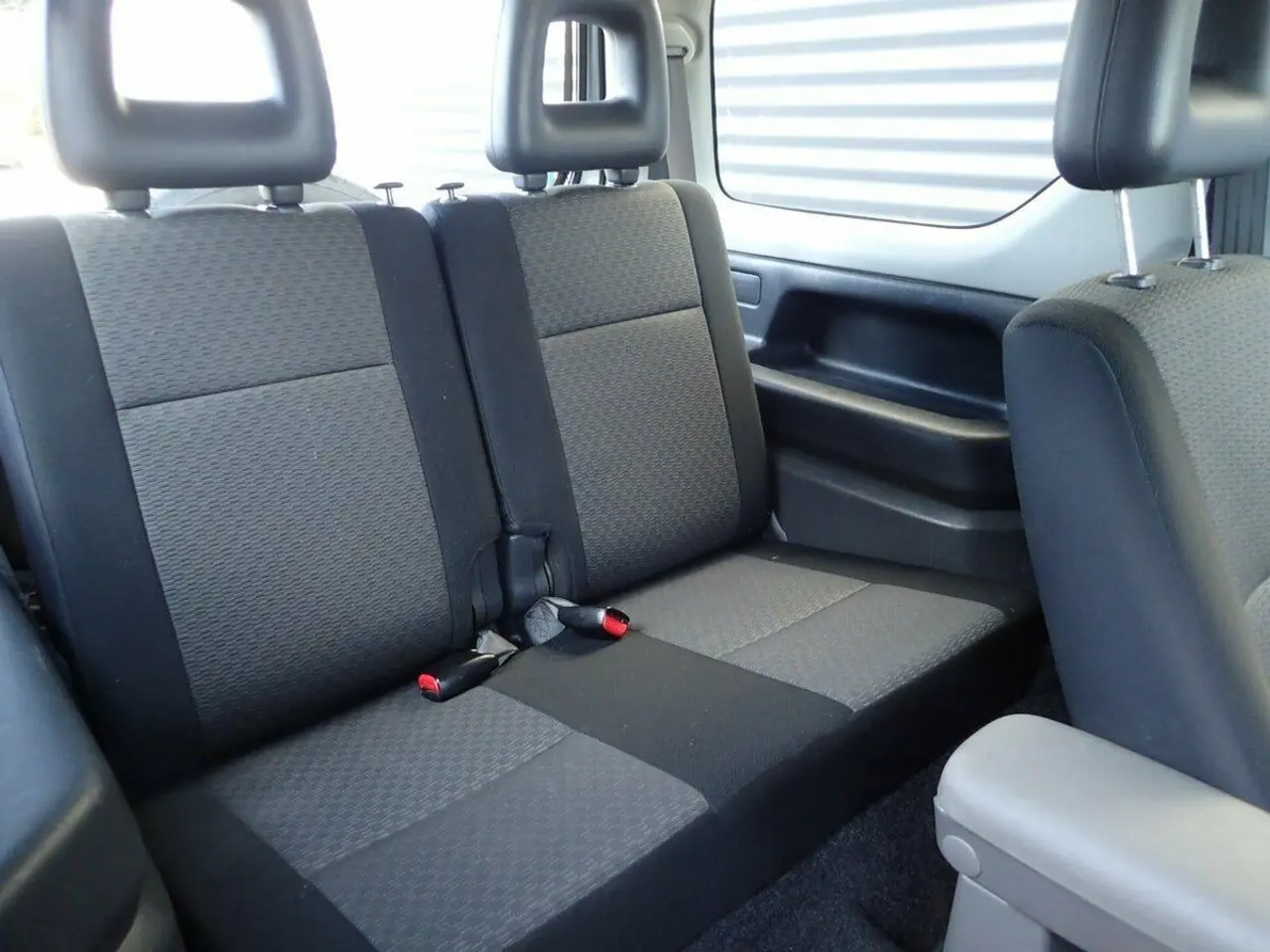 Billede 4 - Suzuki Jimny 1,3 JLX 4x4 85HK 3d