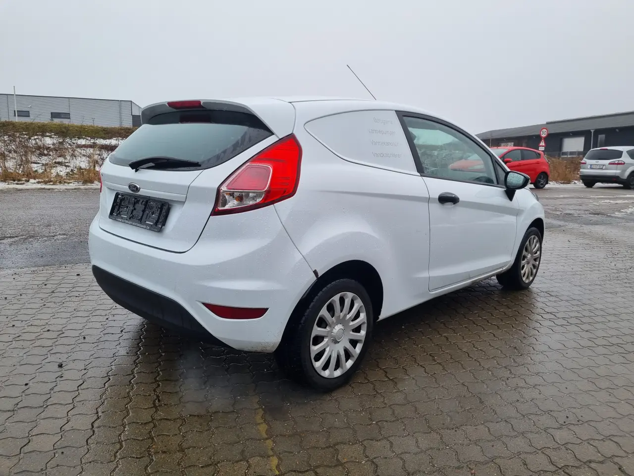 Billede 5 - Ford Fiesta 1,5 TDCi 75 HK Van – Økonomisk og velk
