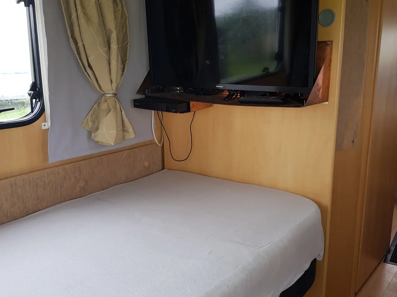 Billede 4 - Dethleffs Camper 510 jubilæums model 2006