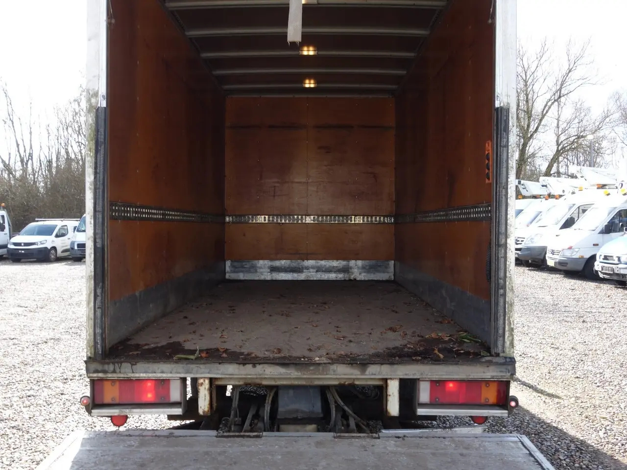 Billede 11 - VW LT32 2,5 TDi 109 m/alulad 4025mm