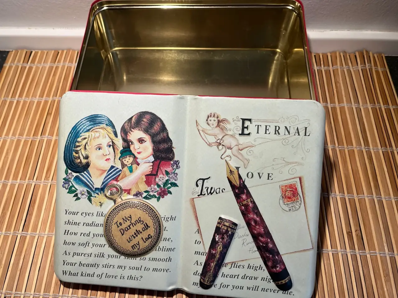 Billede 1 - Vintage "Eternal Love" Samlerdåse i bogform