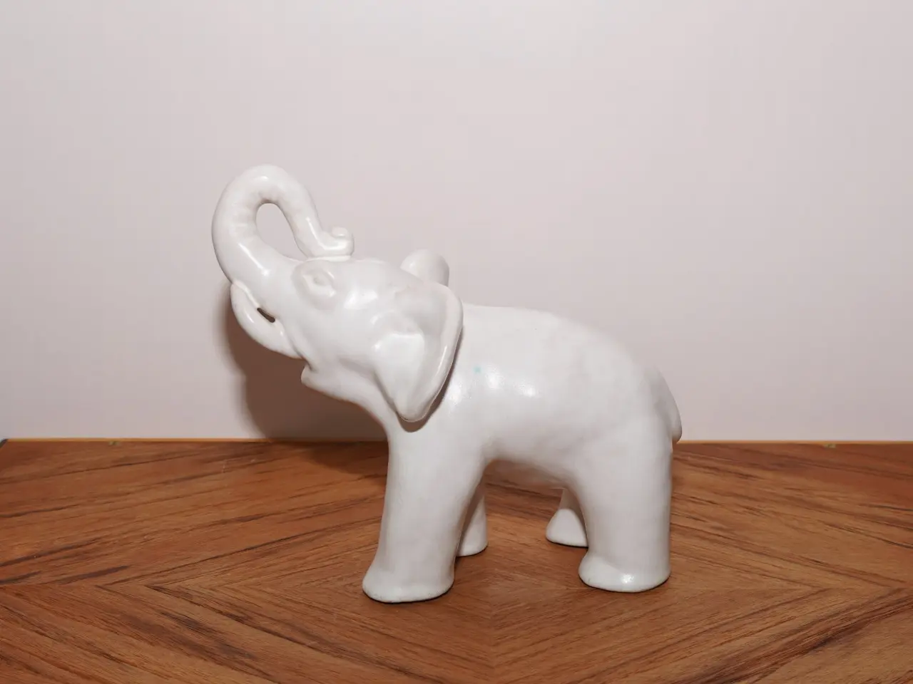 Billede 1 - Ældre elefant fra Michael Andersen Keramik