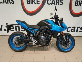 Suzuki GSX-8S