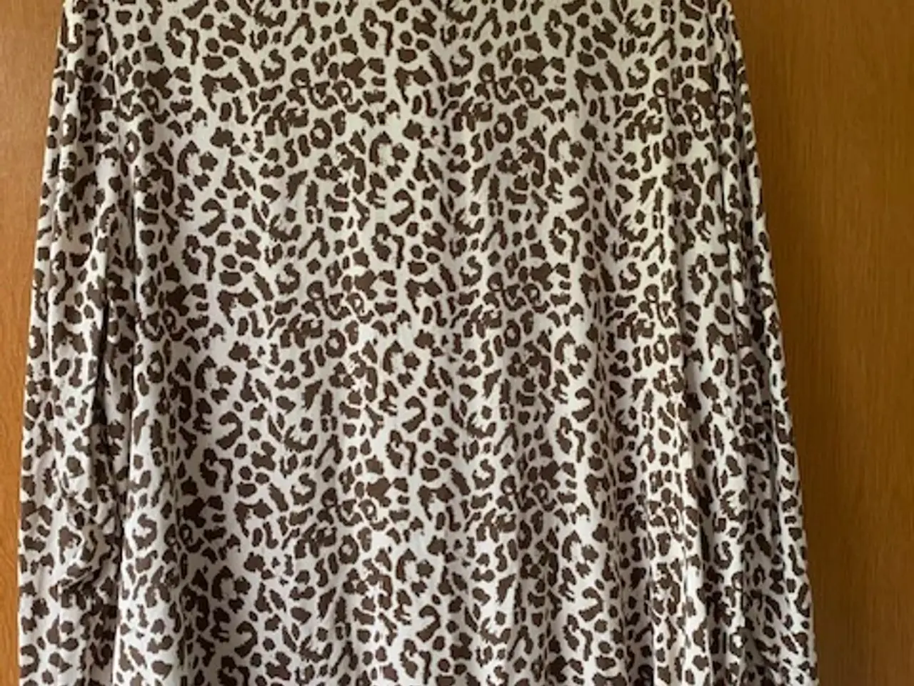 Billede 14 - Jakke / blazer og skjorte str. L Samlet pris 60 kr