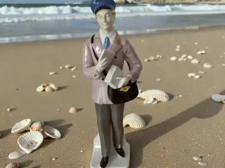 Postmand i tysk porcelæn