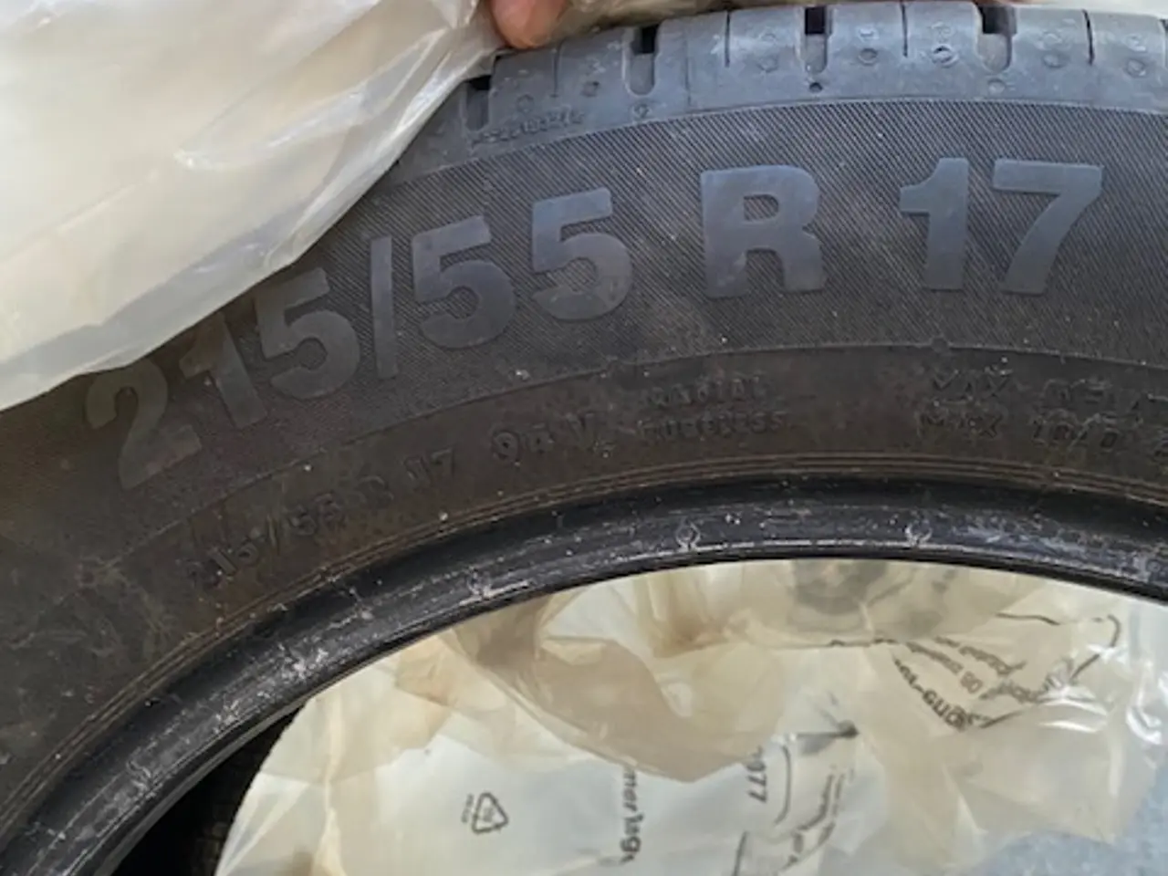 Billede 1 - 4x Continental 215/55 R17 dæk